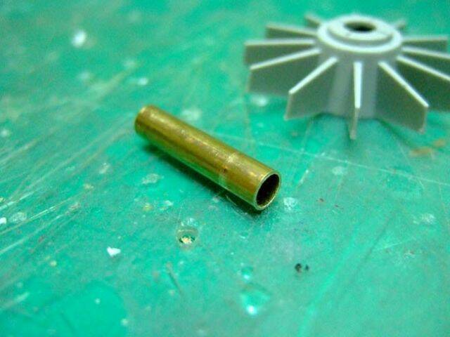 準備一節外徑5mm內徑4mm的銅管